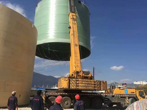 河北玻璃鋼罐施工現(xiàn)場(chǎng)