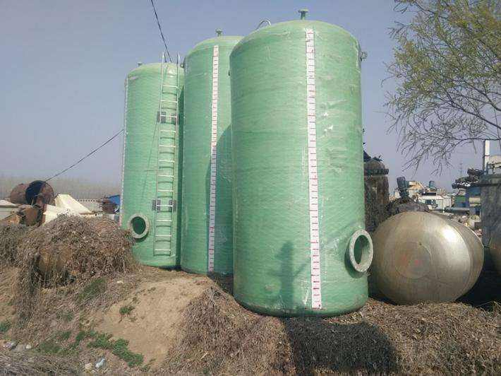 玻璃鋼儲(chǔ)存罐維修方法